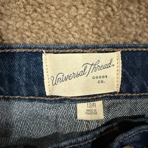 Universal Thread High Rise Flare Jeans - Picture 6 of 6